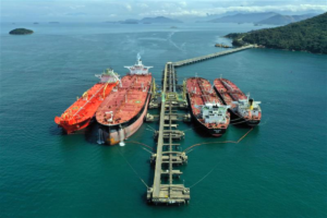 Operacao-ship-to-ship-Tebig-3-Transpetro