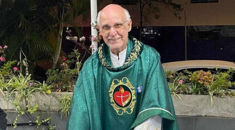 Padre-Julio-Lancellotti-Foto-Reproducao-Redes-Sociais-161225