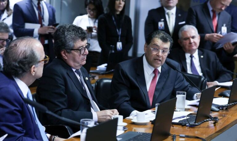 Senado-Lula-Marques-Agencia-Brasil-021225