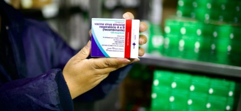 Vacina-2-Foto-Joao-Risi-MS-sincicial-respiratorio-VSR-2