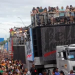 WNq6Vm40-Micareta-de-Feira-2025-Bell-Marques-ft-Beatriz-Rosado-acorda-cidade2