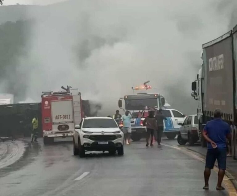 acidente-em-jaguaquara-foto-blog-do-marcos-frahm