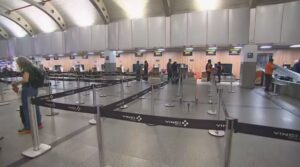 aeroporto-internacional-de-salvador-voos-cancelados-sp-foto-tv-bahia