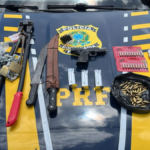 apreensao-de-arma-e-prisao-de-homem-em-Conceicao-da-Feira-foto-divulgacao-PRF-