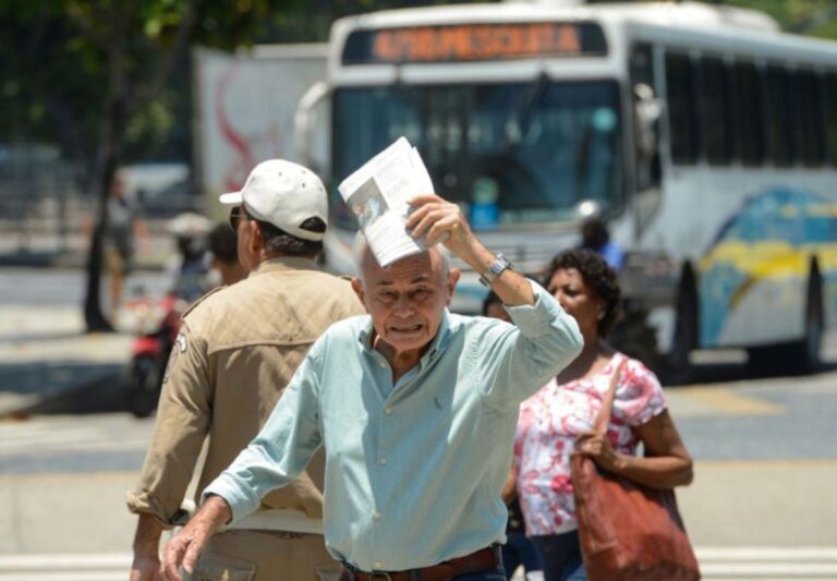 calor-intenso-151225-1