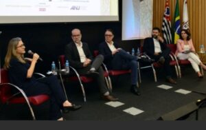 debate-anj-Foto-Rogerio-LorenzoniStudio3x