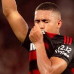 jogador-do-flamengo-foto-reproducao-rede-social-