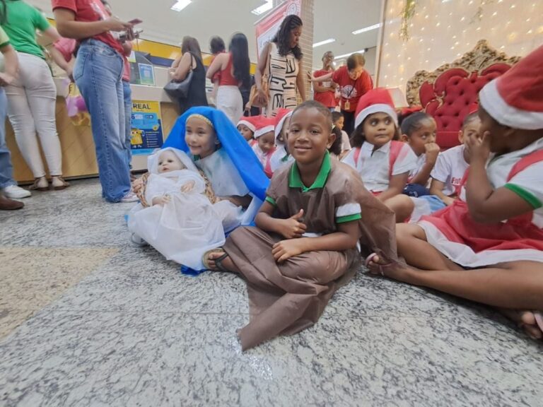 lancamento-da-campanha-papai-noel-dos-correios-feira-de-santana-2025-foto-ney-silva-acorda-cidade-00