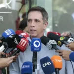 medicos-de-Bolsonaro-confirma-alta-na-quinta