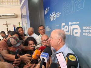 Jose-Ronaldo-prefeito-balanco-acoes-da-saude-feira-de-santana-foto-ney-silva-acorda-cidade-