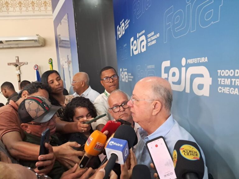 Jose-Ronaldo-prefeito-balanco-acoes-da-saude-feira-de-santana-foto-ney-silva-acorda-cidade-