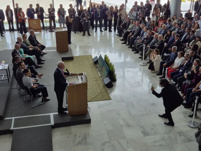 Lula-e-Jeronimo-no-Planalto-Fotos-Eduardo-AiacheGOVBA-2