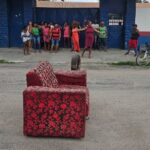 Manifestacao-protesto-contra-municipalizacao-de-colegio-estadual-no-bairro-baraunas-em-Feira-de-Santana-Foto-Paulo-Jose-Acorda-Cidade-01