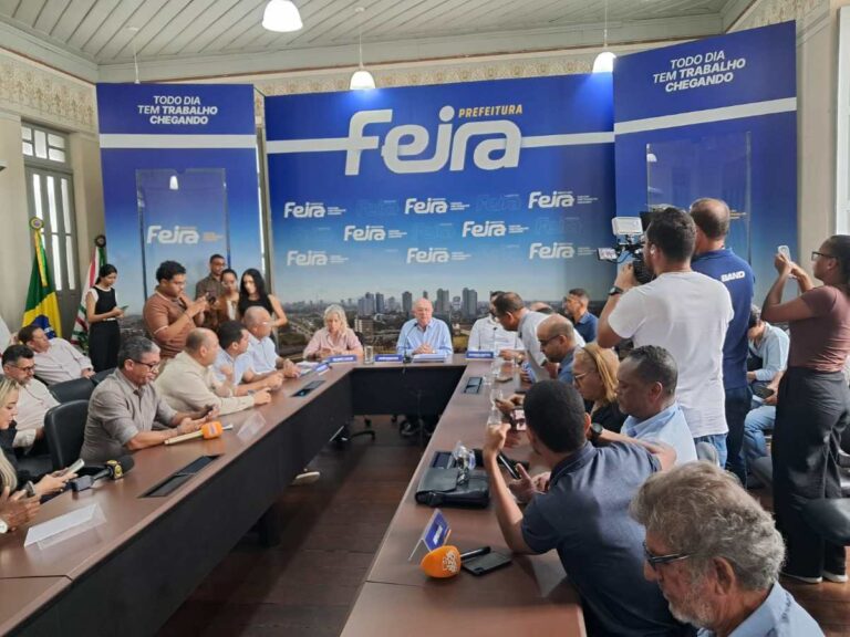 Prefeito-faz-nomeacao-de-57-cuidadores-para-atendimento-de-criancas-neurodivergentes-Foto-Ney-Silva-Acorda-Cidade