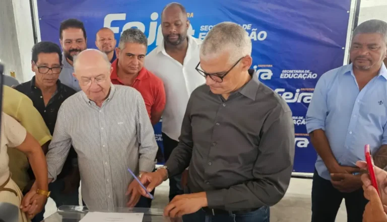 Prefeitura-da-Ordem-de-Servico-para-construcao-da-maior-creche-de-Feira-de-Santana-ft-paulo-jose-acorda-cidade-1