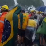 Raio-cai-em-Brasilia-e-apoiadores-do-ex-presidnete-Bolsonaro-ficam-feridos-foto-reproducao-redes-sociais-