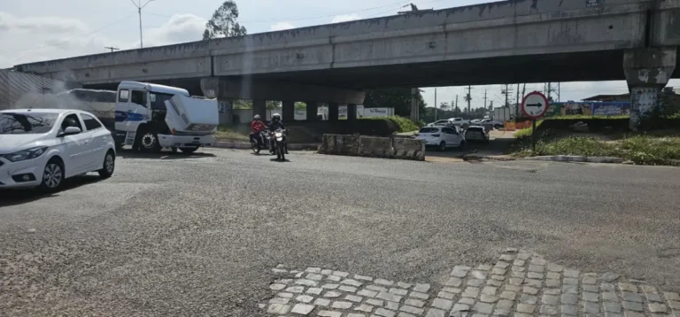 Viaduto-da-Senador-Quintino-ft-paulo-jose-acorda-cidade