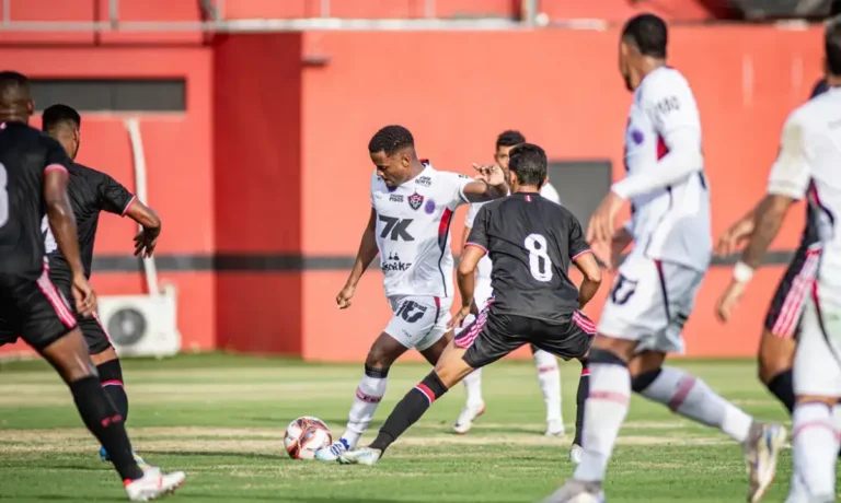 Vitoria-victor_ferreira-29843