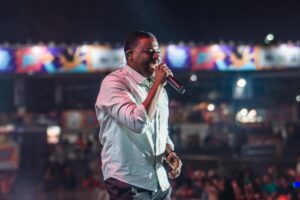 cantor-gospel-Yahweh-Shammah-