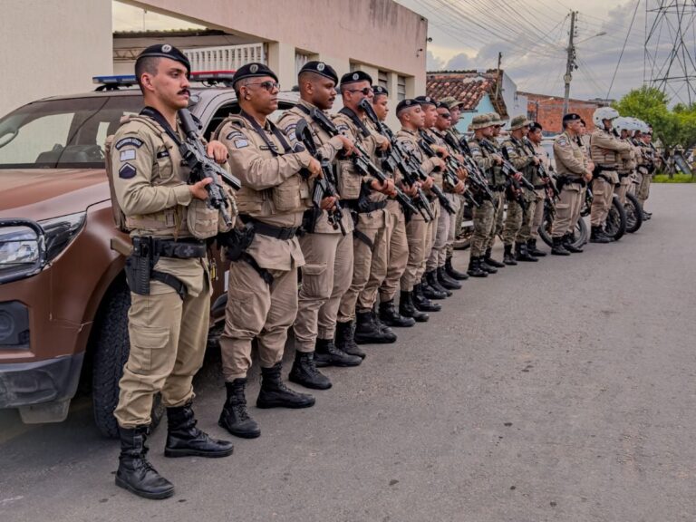 policias-PM-policia-viatura-Ipiau-foto-divulgacao-