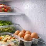 3-motivos-tecnicos-para-a-geladeira-suar-por-dentro-mesmo-funcionando-bem-1280x720-1