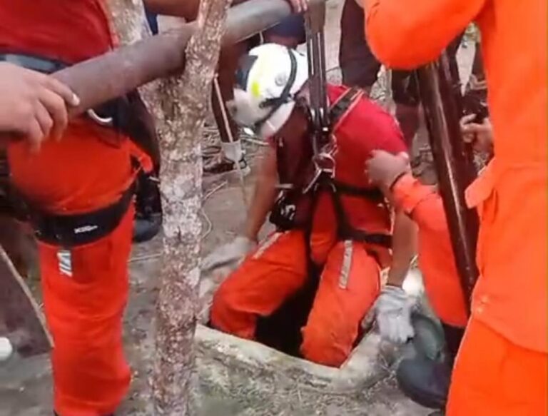 Bombeiros-do-2o-BBM-resgatam-pai-e-filho-apos-queda-em-poco-de-10-metros-de-profundidade-na-zona-rural-de-Sao-Goncalo-do-Campos-Foto-Divulgacao