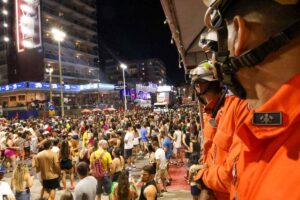 Bombeiros-no-Carnaval-de-Salvador-Foto-Divulgacao