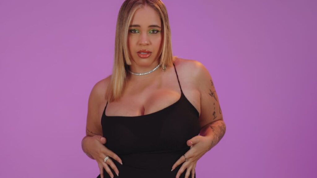 Cantora-de-arrocha-Carol-Marttins