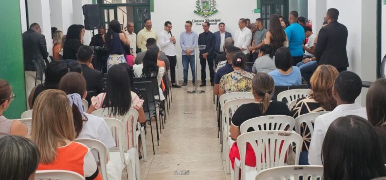 Culto-de-agradecimento-na-Camara-de-Vereadores-de-Feira-de-Satana-foto-Paulo-Jose-Acorda-Cidade-04