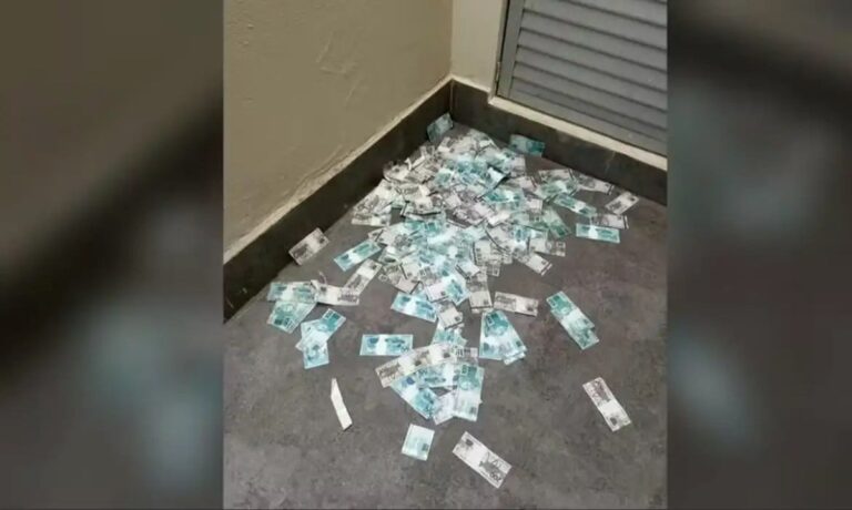 Dinheiro-e-jogado-pela-janela-em-Santa-Cataria-durante-operacao-da-PF-contra-Rioprevidencia-Foto-Divulgacao-Policia-Federal