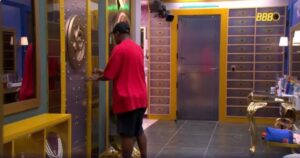 Edilson-Capetinha-e-expulso-do-BBB-26-Foto-Reproducao-TV-Globo