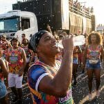 Hidratacao-no-Carnaval-Imagem-ilustrativa-gerada-com-Inteligencia-Artificial-por-meio-da-ferramenta-Gemini-060126-1