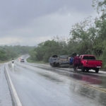 Pick-up-tomba-foto-reproducao-