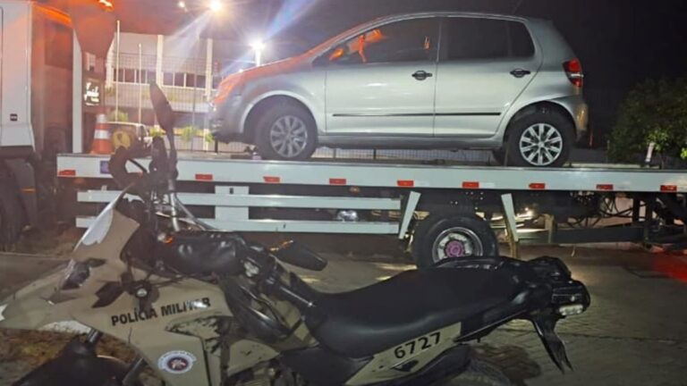 Volkswagen-Fox-prata-roubado-em-Antonio-Cardoso-foto-divulgacao-