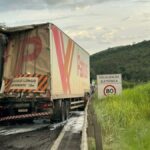 acidente-com-tres-carretas-na-br-116-foto-reproducao-blog-do-marcos-frahm-