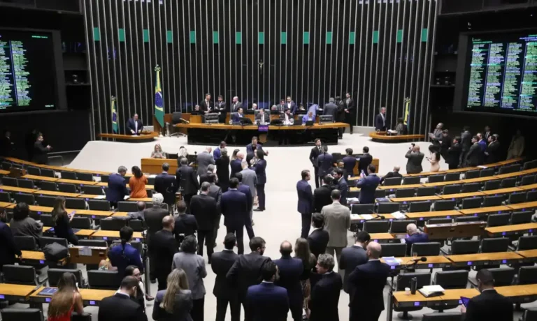 camara_dos_deputados_votacao