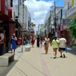 comercio-de-Feira-de-Santana-fantasias-e-looks-para-o-Carnaval-ft-kaio-vinicius-acorda-cidade-1