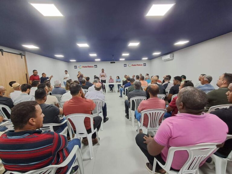 mega-reuniao-dos-pequenos-construtores-