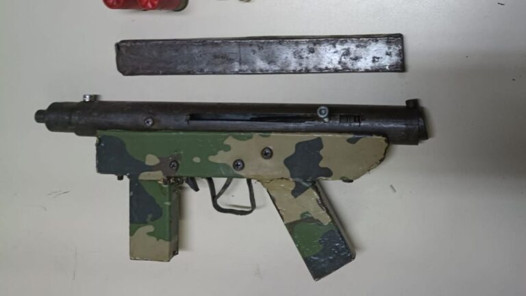 submetralhadora-apreendia-em-Feira-de-Santana-foto-divulgacao-