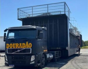 trio-eletrico-Douradao-