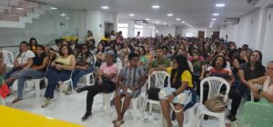 APLB-aprova-estado-de-greve-em-assembleia-Foto-Paulo-Jose-Acorda-Cidade-3