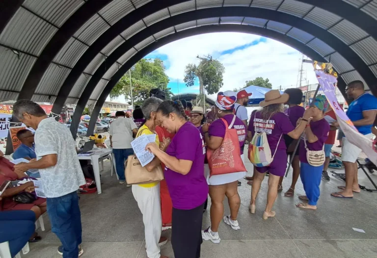 Ato-na-feirinha-do-Tomba-dia-internacional-da-mulher-ft-ney-silva-acorda-cidade-02