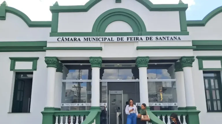 Camara-Municpal-Ney-silva-acorda-cidade-edited-1