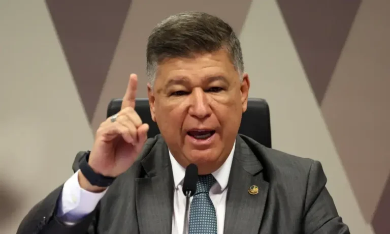 Carlos-Viana