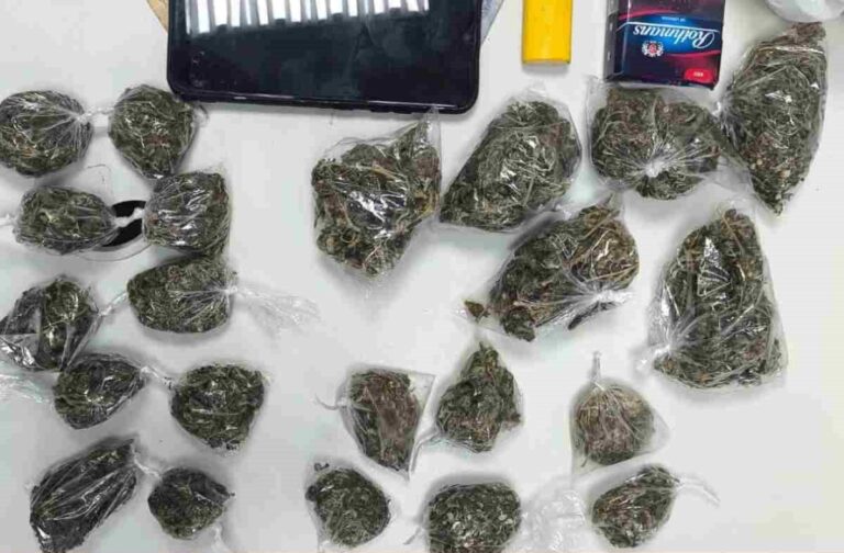 Homem-e-preso-em-flagrante-por-trafico-de-drogas-no-bairro-Mangabeira-Foto-Reproducao-CPRL-