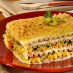 Lasanha-ao-Creme-de-Mandioquinha-com-Alho-Poro-foto-divulgacao-