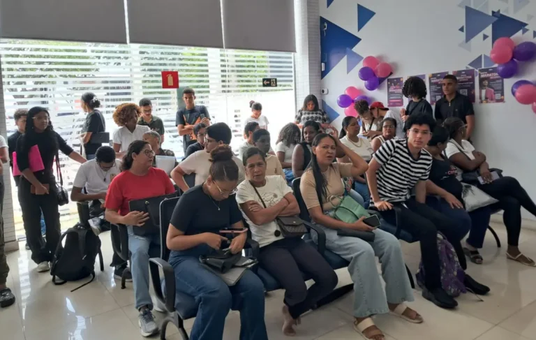 Maratona-de-Vagas-no-Ciee-ft-ney-silva-acorda-cidade