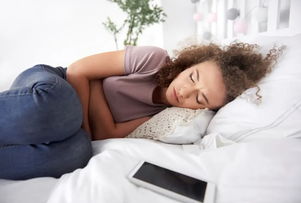 Marco-Amarelo-e-o-mes-de-conscientizacao-sobre-a-endometriose-e-seus-impactos-na-saude-da-mulher-Foto-Freepik