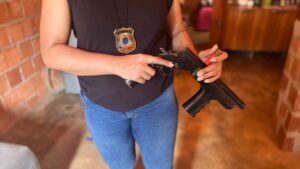 Policia-Civil-arma-apreensao-foto-divulgacao-