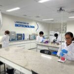 Pratica-no-laboratorio-de-Biotecnologia